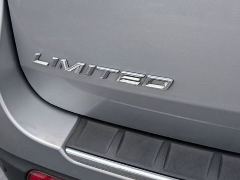 Used 2023 Ford Explorer Limited w/ Equipment Group 301A image 14