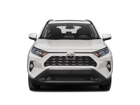 Used 2021 Toyota RAV4 XLE AWD/4WD image 4