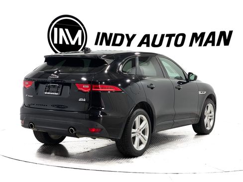 Used 2017 Jaguar F-PACE R-Sport AWD/4WD image 4