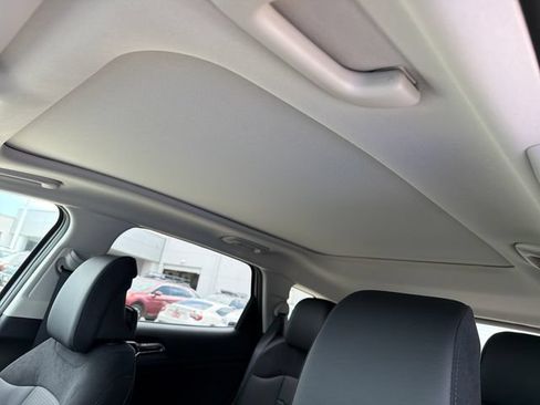New 2026 Kia Sportage SX FWD image 16