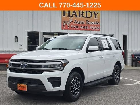 Used 2022 Ford Expedition XLT RWD image 1