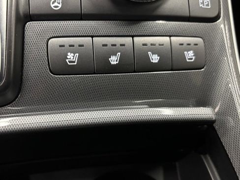 Used 2021 Hyundai Santa Fe Calligraphy image 32