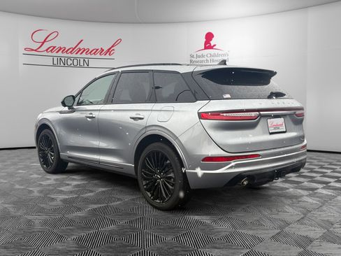 Certified 2024 Lincoln Corsair Reserve w/ Equipment Group 202A image 3