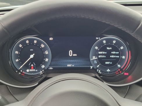 Used 2024 Alfa Romeo Giulia Sprint image 7