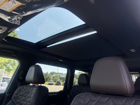 New 2026 Nissan Armada Platinum AWD/4WD image 11