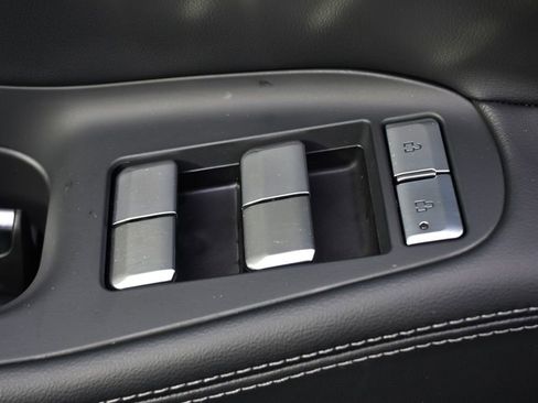 New 2026 Lincoln Navigator Reserve w/ Jet Appearance Package AWD/4WD image 24