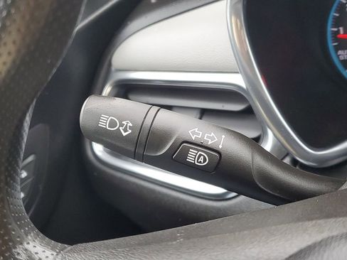 Used 2020 Chevrolet Equinox LS w/ LS Convenience Package FWD image 15