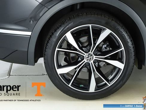 Used 2024 Volkswagen Tiguan SEL R-Line image 13