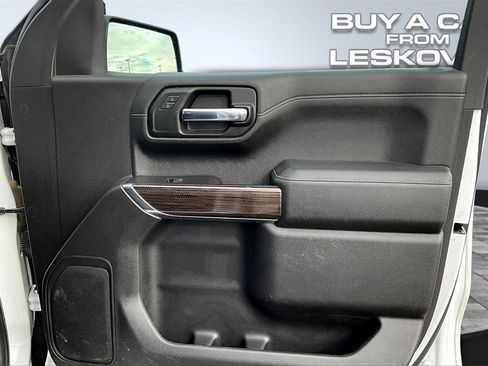 Used 2020 Chevrolet Silverado 1500 LT image 25