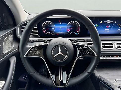 Used 2024 Mercedes-Benz GLE 350 4MATIC image 14