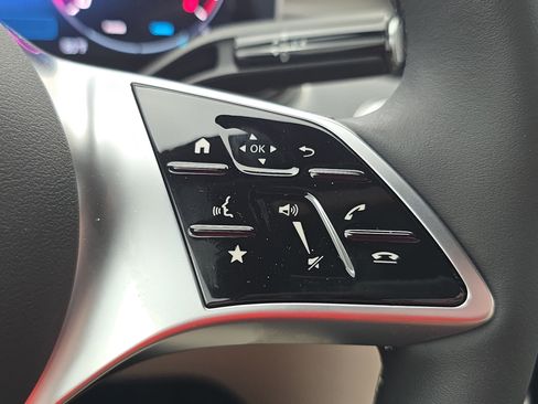 New 2026 Mercedes-Benz C 300 4MATIC Sedan image 18