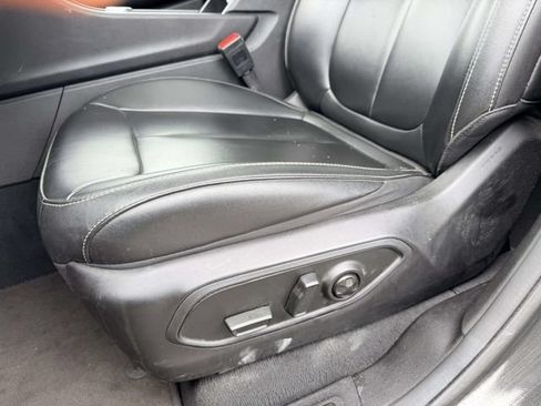 Used 2024 Jeep Grand Cherokee Limited 4xe AWD/4WD image 15