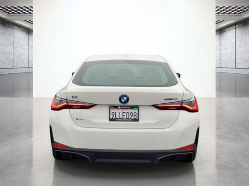 Used 2024 BMW i4 eDrive35 w/ Premium Package RWD image 8