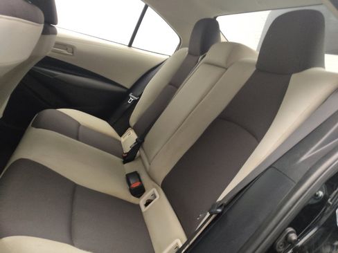 Used 2024 Toyota Corolla LE FWD image 18