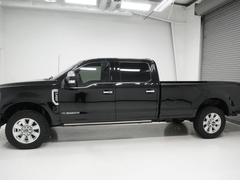 Used 2020 Ford F350 Platinum image 5