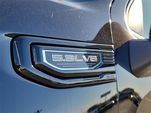 New 2026 GMC Sierra 1500 Elevation image 10