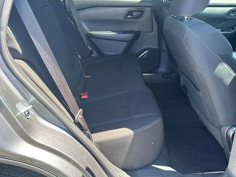 Used 2024 Nissan Rogue S AWD/4WD image 15
