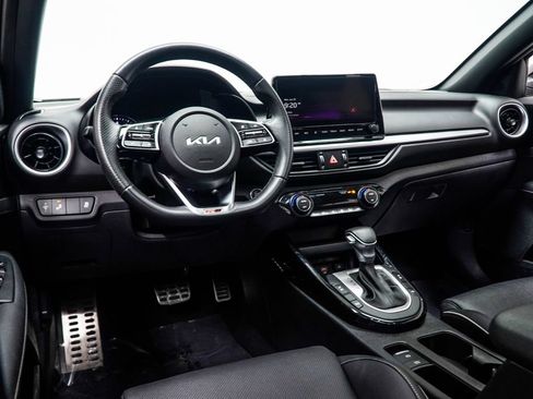 Used 2024 Kia Forte GT-Line w/ GT-Line Premium Package FWD image 15