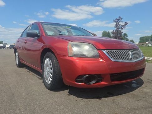 Used 2011 Mitsubishi Galant SE FWD image 1