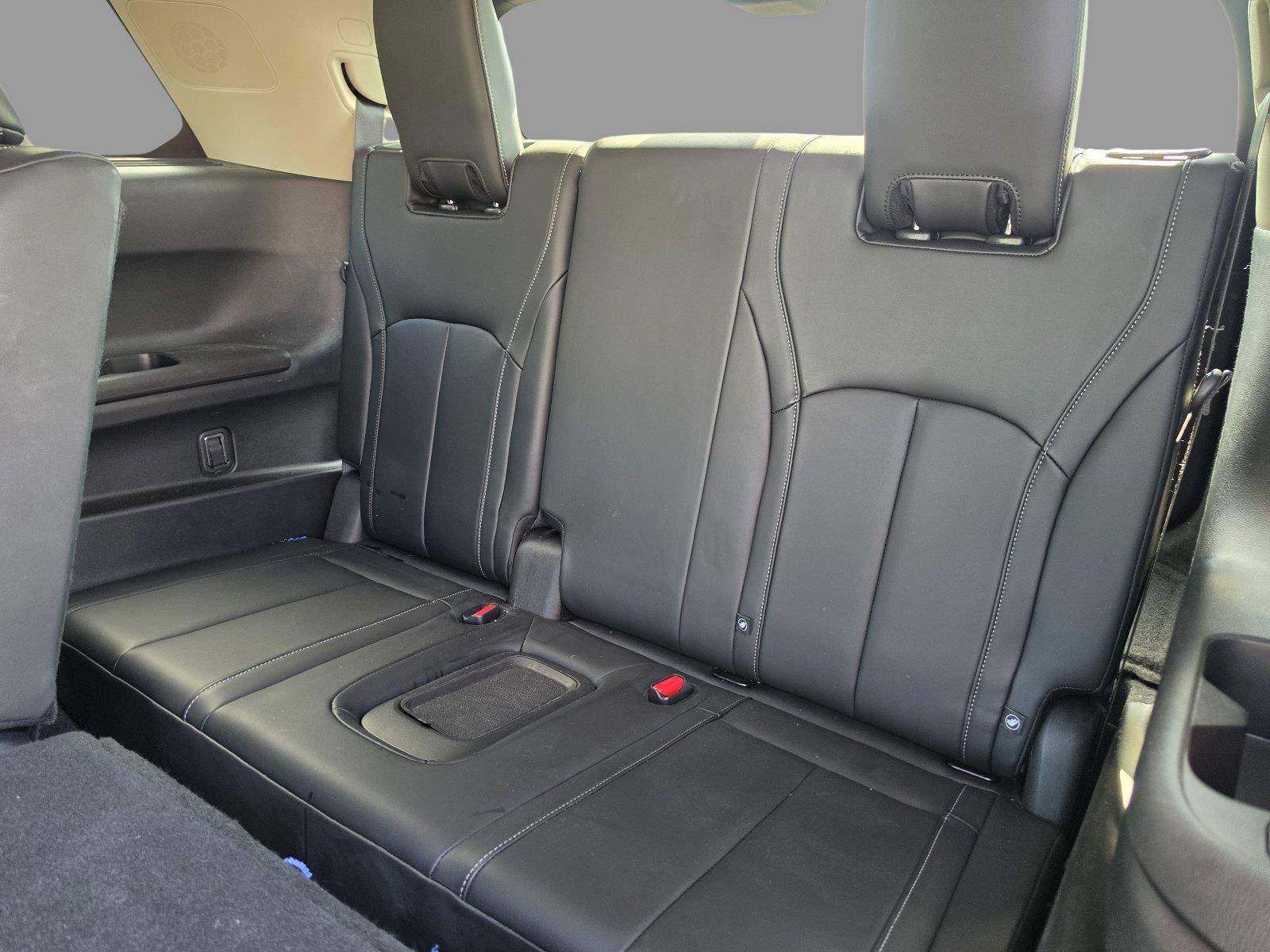 Used 2023 INFINITI QX60 Sensory w/ Vision Package FWD image 22