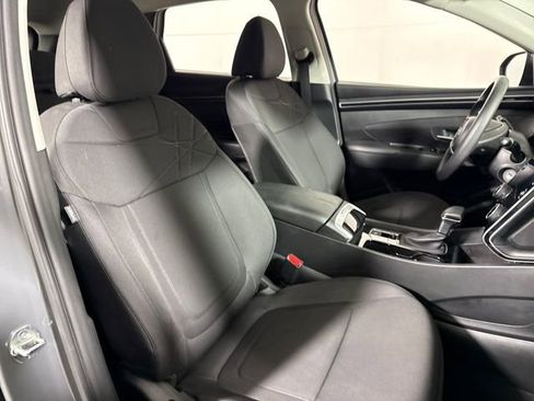 Used 2024 Hyundai Tucson SE image 14