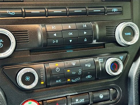 Used 2017 Ford Mustang GT image 17