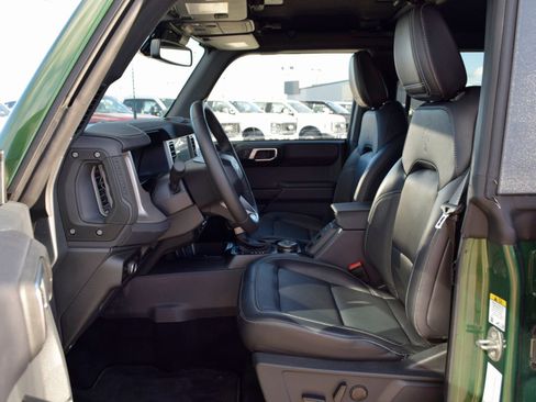 New 2025 Ford Bronco Outer Banks image 18