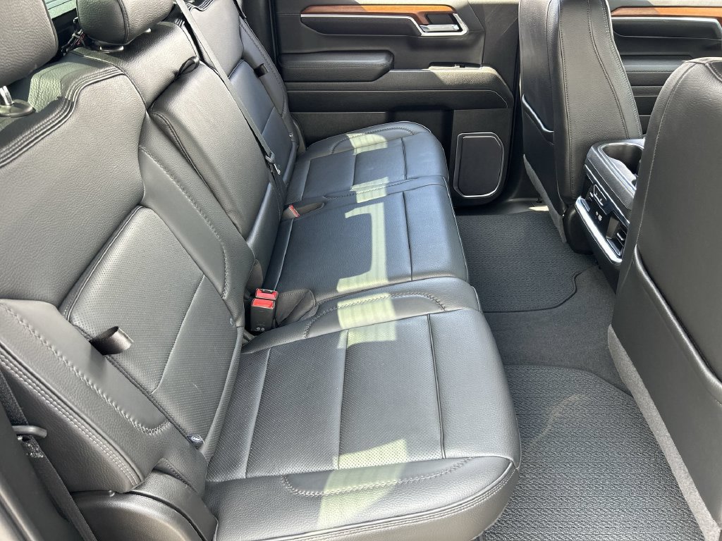 Used 2022 GMC Sierra 1500 Denali w/ Denali Reserve Package AWD/4WD image 27