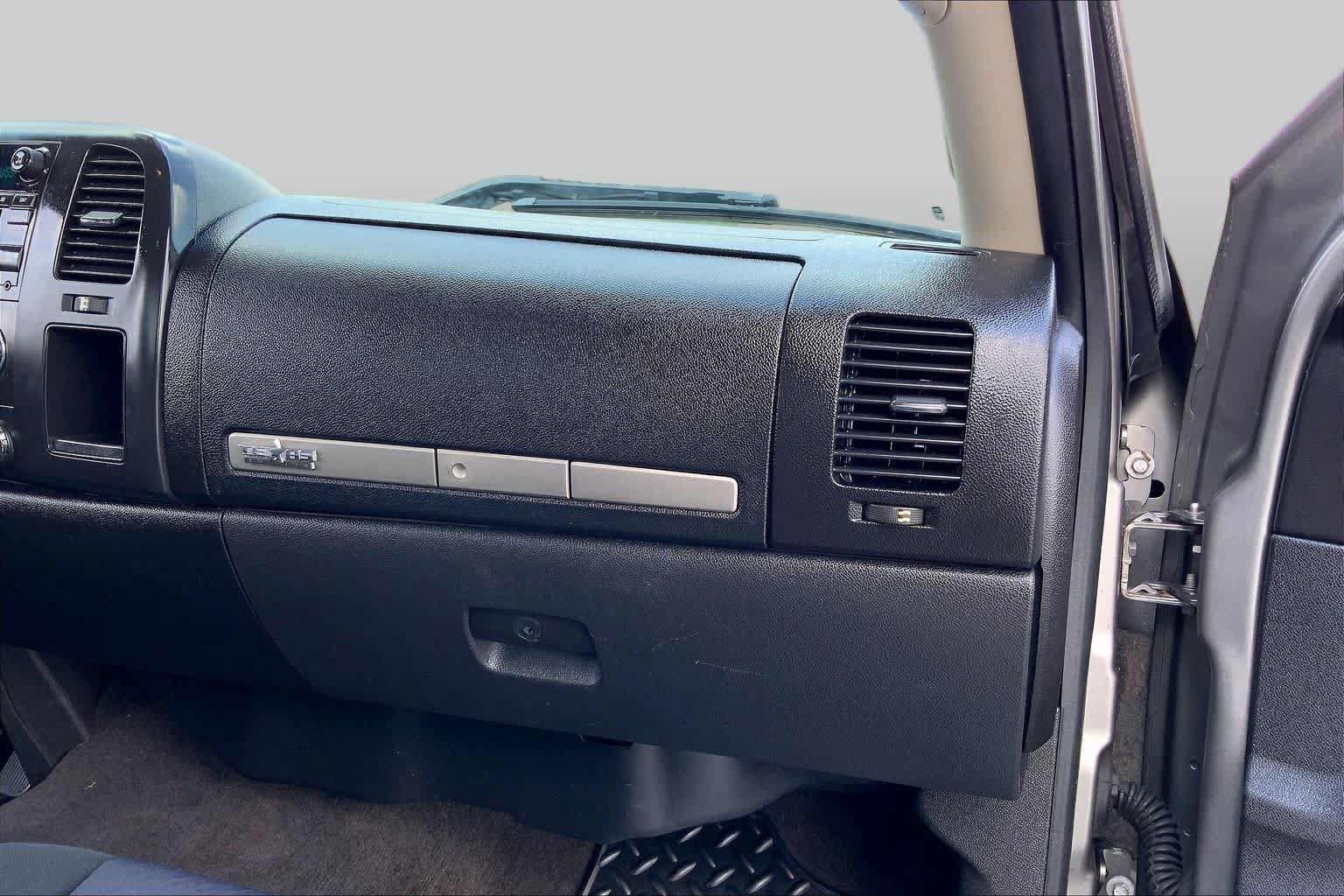 Used 2013 Chevrolet Silverado 1500 LT RWD image 18