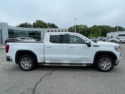 Used 2020 GMC Sierra 1500 SLT w/ SLT Premium Package AWD/4WD image 4
