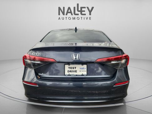 Used 2023 Honda Civic EX image 4