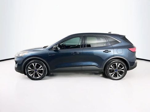 Used 2022 Ford Escape SE w/ SE Sport Appearance Package FWD image 3