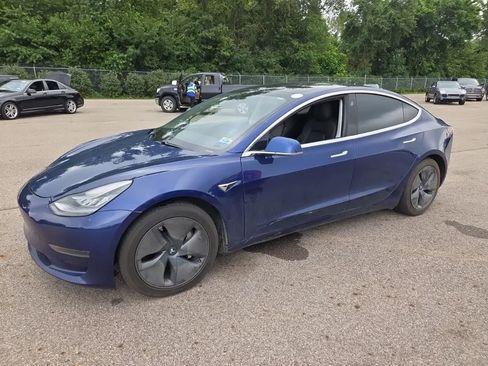 Used 2020 Tesla Model 3 Standard Range Plus RWD image 1