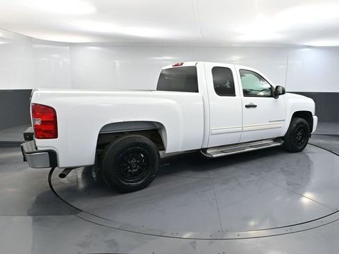 Used 2009 Chevrolet Silverado 1500 LT w/ Power Pack Plus image 4