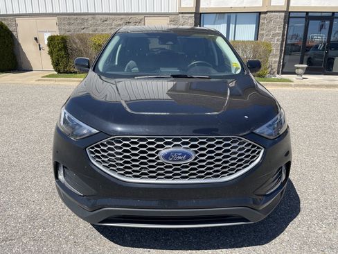 Used 2024 Ford Edge SEL w/ Convenience Package AWD/4WD image 9