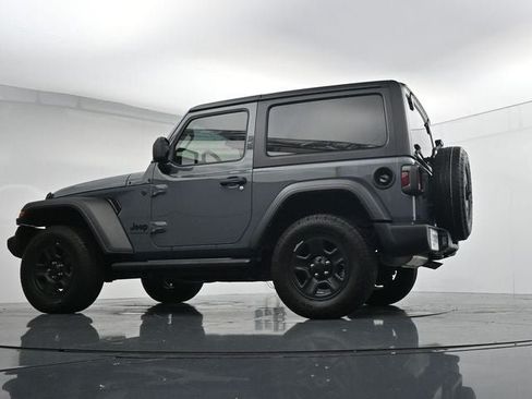 Used 2025 Jeep Wrangler Sport AWD/4WD image 39