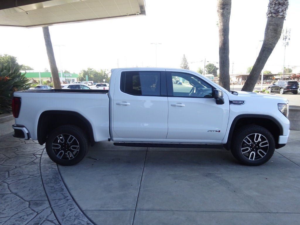 New 2026 GMC Sierra 1500 AT4 w/ AT4 Premium Package AWD/4WD image 10