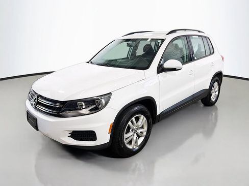 Used 2015 Volkswagen Tiguan S AWD/4WD image 6