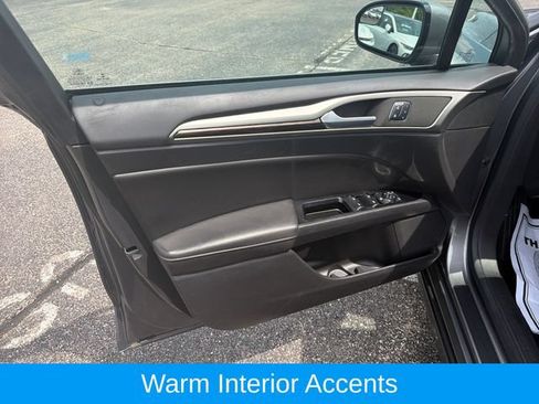 Used 2014 Ford Fusion SE w/ Equipment Group 502A FWD image 10