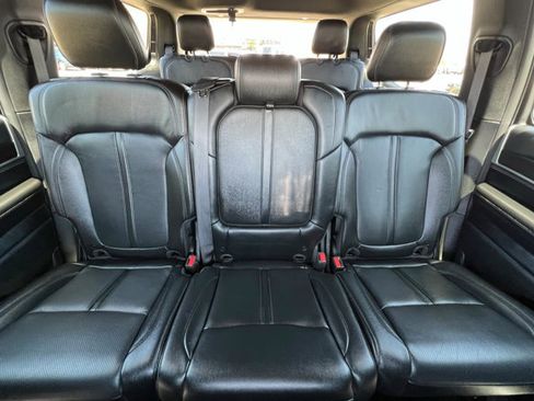 Used 2022 Jeep Wagoneer Series I image 26