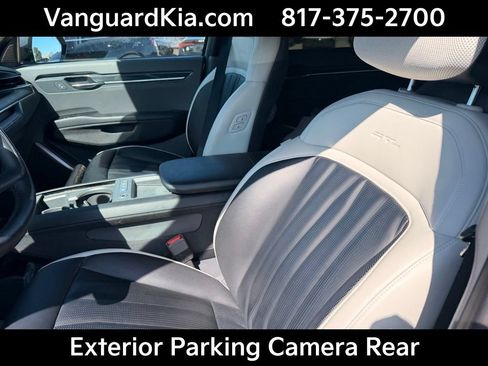 Used 2024 Kia EV9 GT-Line AWD/4WD image 13