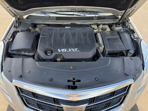 Used 2017 Cadillac XTS Luxury FWD image 23