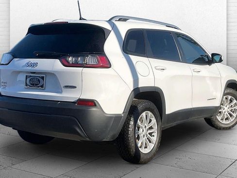 Used 2020 Jeep Cherokee Latitude w/ Cold Weather Group AWD/4WD image 14