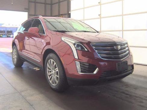 Used 2019 Cadillac XT5 Luxury image 3