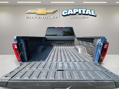 Used 2025 GMC Sierra 2500 Denali Ultimate AWD/4WD image 34