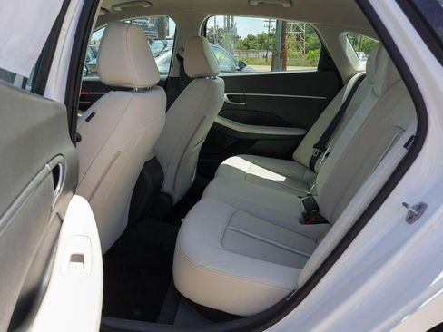 New 2026 Hyundai Sonata SE FWD image 9
