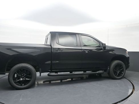 Used 2023 Chevrolet Silverado 1500 LT Trail Boss w/ LT Trail Boss Premium Package AWD/4WD image 8