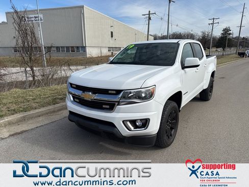 Used 2019 Chevrolet Colorado LT w/ LT Convenience Package image 1