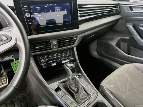 Used 2025 Volkswagen Jetta Sport FWD image 25