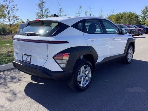 Certified 2026 Hyundai Kona SE AWD/4WD image 7